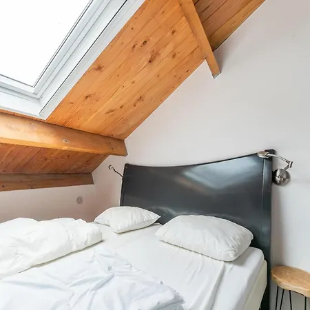 In With Sauna, Cleaning Included Prázdninový dům