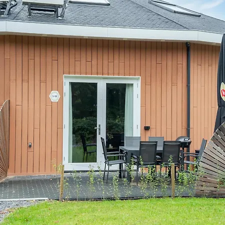 In With Sauna, Cleaning Included Prázdninový dům Goirle